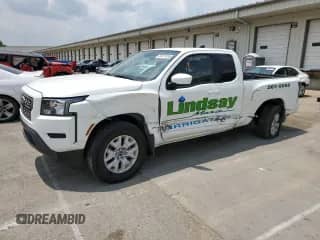 2022 Nissan Frontier S z VIN 1N6ED1CLXNN669700, wystawiony jako Copart lot #60488935 z przebiegiem 16 493 mil mil oraz Szkoda całkowita • Salvage title. Historia ofert i sprzedaży dostępna na DreamBid. Obrazek 1.