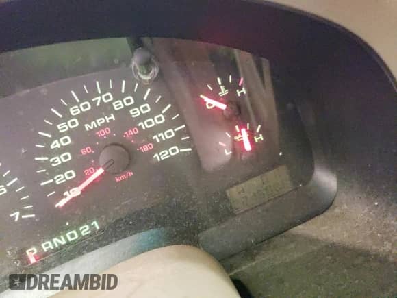 2005 Ford F-150 XL z VIN 1FTRF14535NB09886, wystawiony jako Copart lot #68297544 z przebiegiem 221 508 mil mil oraz Szkoda całkowita • Salvage title. Historia ofert i sprzedaży dostępna na DreamBid. Obrazek 9.