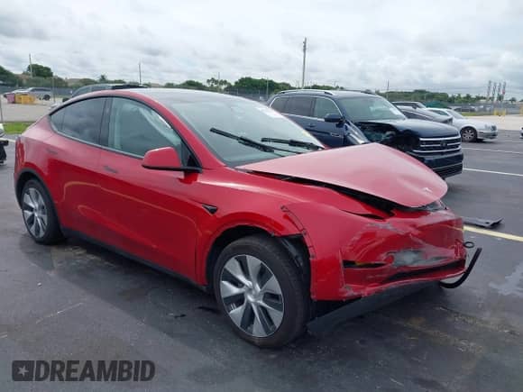 2023 Tesla Model Y Long Range с VIN 7SAYGAEE1PF970995, выставлен на аукционе IAAI как лот 43137426 с пробегом 28 668 миль миль и . История ставок и продаж доступна на DreamBid. Изображение 1.