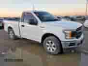 2018 Ford F-150 XL z VIN 1FTMF1CBXJKE84946, wystawiony jako Copart lot #90399315 z przebiegiem 124 135 mil mil oraz Czysty tytuł • Clean title. Historia ofert i sprzedaży dostępna na DreamBid. Obrazek 4.