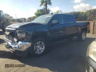2017 Chevrolet Silverado 1500 LT with VIN 3GCPCREC8HG180851, listed as a Copart auction lot 82311785 with 88,938 mi miles and Salvage title. Bid and sale history available at DreamBid. Image 1.