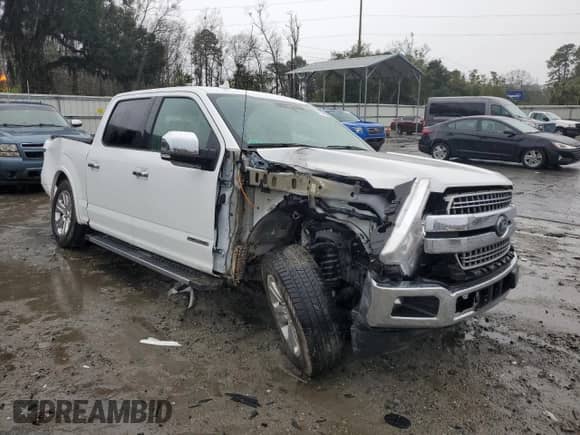 2018 Ford F-150 XL z VIN 1FTFW1C16JFE78201, wystawiony jako Copart lot #45150575 z przebiegiem Nie podano mil oraz Szkoda całkowita • Salvage title. Historia ofert i sprzedaży dostępna na DreamBid. Obrazek 4.