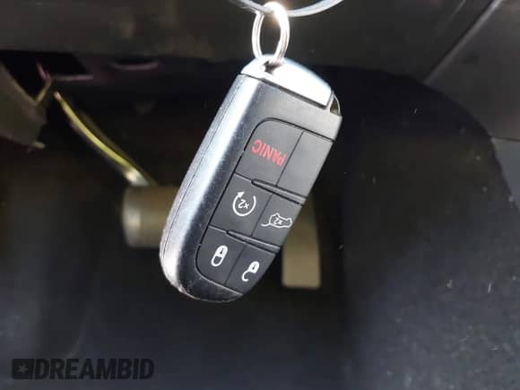 2020 Jeep Grand Cherokee Limited X z VIN 1C4RJFBG9LC101655, wystawiony jako IAAI lot #42788228 z przebiegiem 69 638 mil mil oraz . Historia ofert i sprzedaży dostępna na DreamBid. Obrazek 11.
