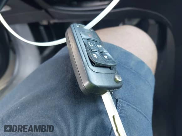 2013 Chevrolet Malibu LTZ с VIN 1G11H5SA4DF254502, выставлен на аукционе IAAI как лот 43303370 с пробегом 175 924 миль миль и . История ставок и продаж доступна на DreamBid. Изображение 11.