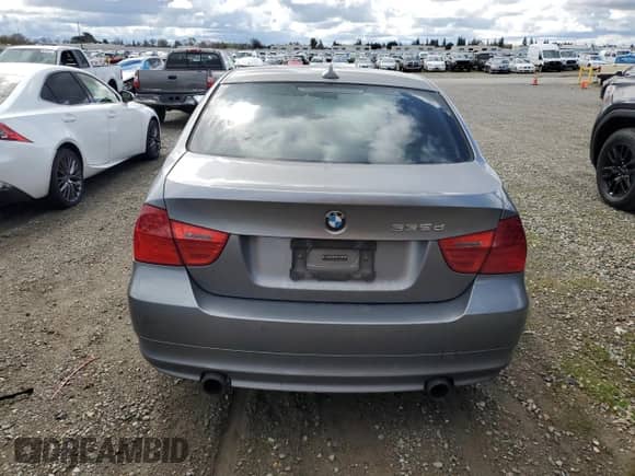 2009 BMW 3 Series 335d с VIN WBAPN73529A265099, выставлен на аукционе Copart как лот 49003015 с пробегом Не указан миль и Списание • Salvage title. История ставок и продаж доступна на DreamBid. Изображение 6.