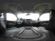 2015 Chevrolet Silverado 2500HD LT z VIN 1GC1KVE88FF599973, wystawiony jako IAAI lot #42159154 z przebiegiem 83 987 mil mil oraz . Historia ofert i sprzedaży dostępna na DreamBid. Obrazek 18.