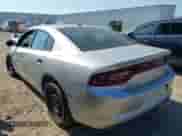 2020 Dodge Charger Police z VIN 2C3CDXKT7LH197903, wystawiony jako IAAI lot #42839389 z przebiegiem 72 438 mil mil oraz . Historia ofert i sprzedaży dostępna na DreamBid. Obrazek 3.