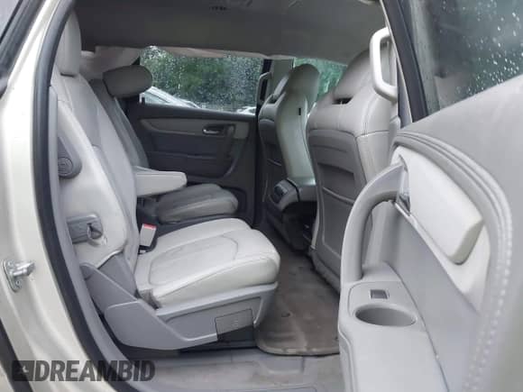 2015 Chevrolet Traverse LT with VIN 1GNKVHKD0FJ262751, listed as a IAAI auction lot 42400430 with 158,815 mi miles and . Bid and sale history available at DreamBid. Image 8.