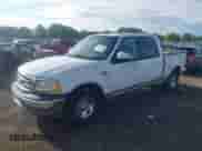 2002 Ford F-150 XLT с VIN 1FTRW07L62KC04671, выставлен на аукционе IAAI как лот 42475395 с пробегом 241 673 миль миль и . История ставок и продаж доступна на DreamBid. Изображение 21.