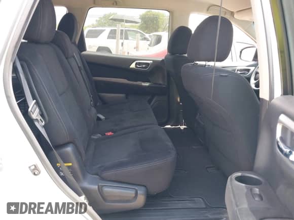 2014 Nissan Pathfinder Platinum с VIN 5N1AR2MN7EC639389, выставлен на аукционе IAAI как лот 42986628 с пробегом 181 606 миль миль и . История ставок и продаж доступна на DreamBid. Изображение 8.