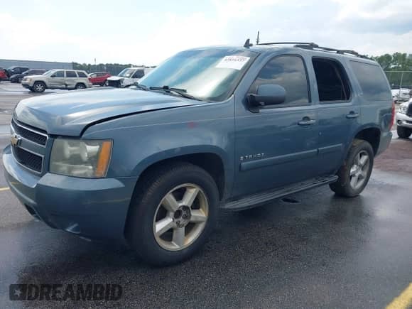 2008 Chevrolet Tahoe LTZ with VIN 1GNFC13078J200230, listed as a IAAI auction lot 42816337 with 224,571 mi miles and . Bid and sale history available at DreamBid. Image 2.