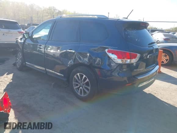 2016 Nissan Pathfinder Platinum with VIN 5N1AR2MM0GC621875, listed as a IAAI auction lot 42049577 with 70,759 mi miles and . Bid and sale history available at DreamBid. Image 3.