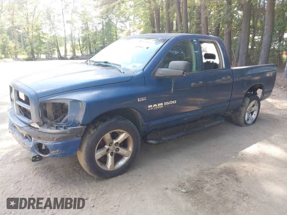 2006 Dodge 1500 SLT with VIN 1D7HA18216J139302, listed as a IAAI auction lot 43158119 with Not provided miles and . Bid and sale history available at DreamBid. Image 2.