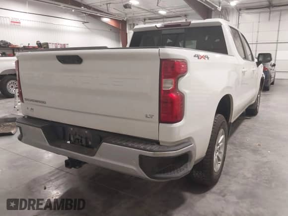 2023 Chevrolet Silverado 1500 LT z VIN 1GCPDDEK0PZ273062, wystawiony jako IAAI lot #43423639 z przebiegiem 72 217 mil mil oraz . Historia ofert i sprzedaży dostępna na DreamBid. Obrazek 4.