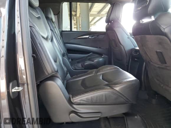 2016 Cadillac Escalade ESV Platinum z VIN 1GYS4KKJ9GR462460, wystawiony jako Copart lot #62570875 z przebiegiem 129 851 mil mil oraz Szkoda całkowita • Salvage title. Historia ofert i sprzedaży dostępna na DreamBid. Obrazek 11.