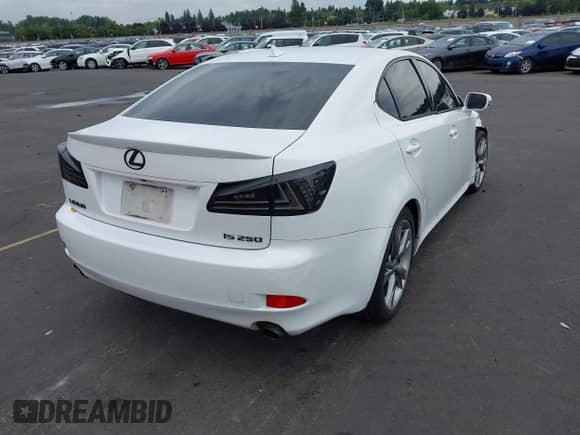 2010 Lexus IS 250 с VIN JTHBF5C20A5124919, выставлен на аукционе IAAI как лот 42842240 с пробегом 148 827 миль миль и . История ставок и продаж доступна на DreamBid. Изображение 4.