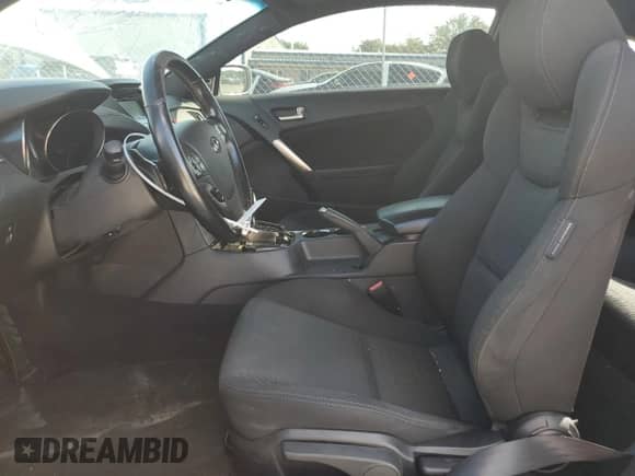 2014 Hyundai Genesis Coupe 2.0T с VIN KMHHT6KD7EU118278, выставлен на аукционе Copart как лот 76844764 с пробегом 99 401 миль миль и Списание • Salvage title. История ставок и продаж доступна на DreamBid. Изображение 7.