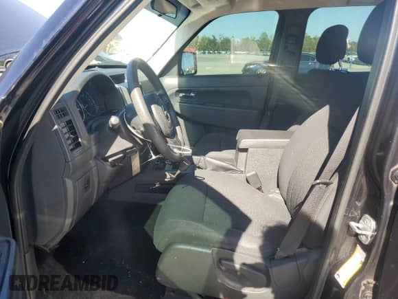 2011 Jeep Liberty Sport с VIN 1J4PN2GK2BW578548, выставлен на аукционе Copart как лот 89558275 с пробегом 72 926 миль миль и Чистый • Clean title. История ставок и продаж доступна на DreamBid. Изображение 7.