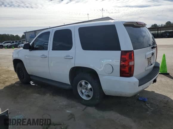 2014 Chevrolet Tahoe LS с VIN 1GNSCAE05ER113239, выставлен на аукционе Copart как лот 46196695 с пробегом 159 301 миль миль и Списание • Salvage title. История ставок и продаж доступна на DreamBid. Изображение 2.