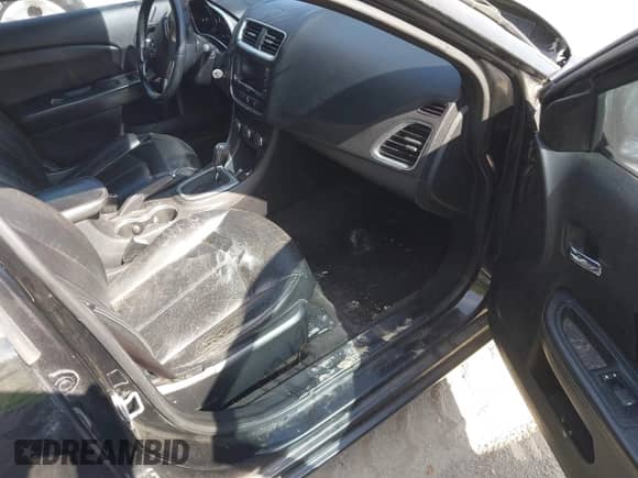 2014 Dodge Avenger SXT с VIN 1C3CDZCB8EN227583, выставлен на аукционе IAAI как лот 43537125 с пробегом 142 885 миль миль и . История ставок и продаж доступна на DreamBid. Изображение 5.