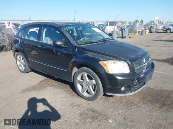 2007 Dodge Caliber R/T with VIN 1B3HE78K67D257476, listed as a IAAI auction lot 43213668 with 186,598 mi miles and . Bid and sale history available at DreamBid. Image 1.