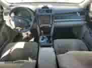 2012 Toyota Camry XLE z VIN 4T1BF1FK2CU531327, wystawiony jako Copart lot #86113965 z przebiegiem 156 587 mil mil oraz Szkoda całkowita • Salvage title. Historia ofert i sprzedaży dostępna na DreamBid. Obrazek 8.