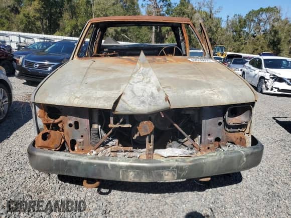 1997 Chevrolet Silverado 2500 с VIN 1GCGC29R1VE129281, выставлен на аукционе Copart как лот 42616655 с пробегом Не указан миль и Списание • Salvage title. История ставок и продаж доступна на DreamBid. Изображение 5.