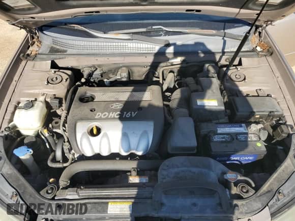 2006 Hyundai Sonata GL z VIN 5NPET46C96H108361, wystawiony jako Copart lot #71003075 z przebiegiem 51 660 mil mil oraz Szkoda całkowita • Salvage title. Historia ofert i sprzedaży dostępna na DreamBid. Obrazek 11.