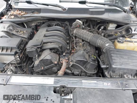 2005 Chrysler 300 300 z VIN 2C3JA43R55H583627, wystawiony jako IAAI lot #42371724 z przebiegiem 220 088 mil mil oraz . Historia ofert i sprzedaży dostępna na DreamBid. Obrazek 10.