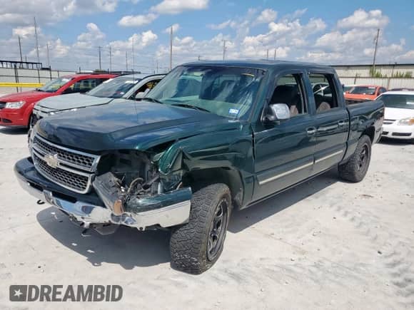 2007 Chevrolet Silverado 1500 LS с VIN 2GCEK13V271133144, выставлен на аукционе Copart как лот 71313665 с пробегом 243 651 миль миль и Списание • Salvage title. История ставок и продаж доступна на DreamBid. Изображение 1.