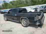 2005 GMC Sierra 1500 SLT z VIN 2GTEC13T351389897, wystawiony jako Copart lot #56167155 z przebiegiem 308 224 mil mil oraz Szkoda całkowita • Salvage title. Historia ofert i sprzedaży dostępna na DreamBid. Obrazek 2.