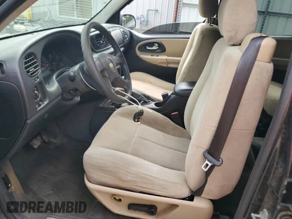 2005 Chevrolet TrailBlazer LS с VIN 1GNDS13S452190595, выставлен на аукционе Copart как лот 59355945 с пробегом Не указан миль и Списание • Salvage title. История ставок и продаж доступна на DreamBid. Изображение 7.