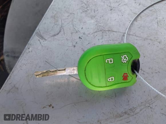 2015 Ford Fiesta SE z VIN 3FADP4BE7FM195510, wystawiony jako IAAI lot #43145299 z przebiegiem 217 962 mil mil oraz . Historia ofert i sprzedaży dostępna na DreamBid. Obrazek 11.