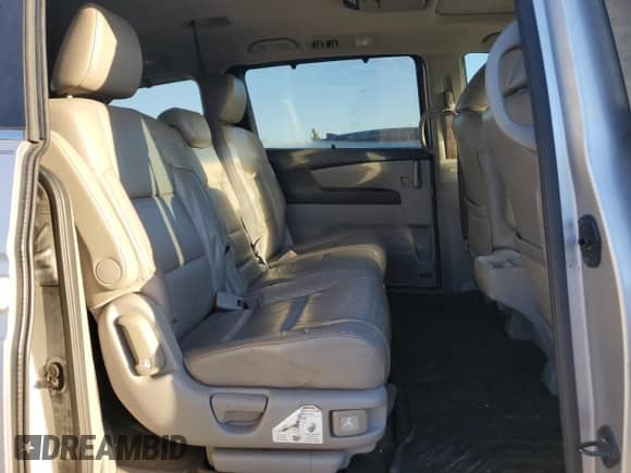 2013 Honda Odyssey EX-L z VIN 5FNRL5H63DB042917, wystawiony jako Copart lot #86450745 z przebiegiem 223 098 mil mil oraz Szkoda całkowita • Salvage title. Historia ofert i sprzedaży dostępna na DreamBid. Obrazek 11.