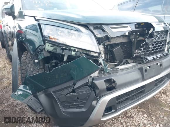 2024 Nissan Pathfinder Rock Creek with VIN 5N1DR3BD7RC301350, listed as a IAAI auction lot 41726175 with 5,304 mi miles and . Bid and sale history available at DreamBid. Image 6.