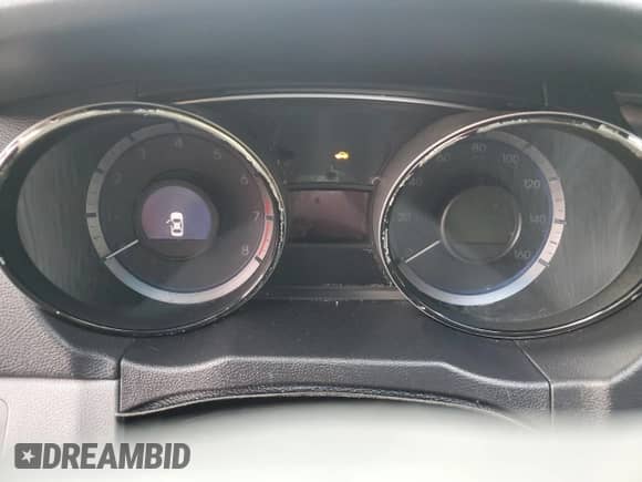 2013 Hyundai Sonata GLS with VIN 5NPEB4AC6DH575423, listed as a Copart auction lot 87028235 with Not provided miles and Salvage title. Bid and sale history available at DreamBid. Image 9.