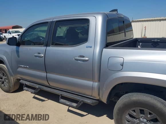 2021 Toyota Tacoma SR5 with VIN 5TFAZ5CN4MX102901, listed as a IAAI auction lot 43136326 with 78,206 mi miles and . Bid and sale history available at DreamBid. Image 14.