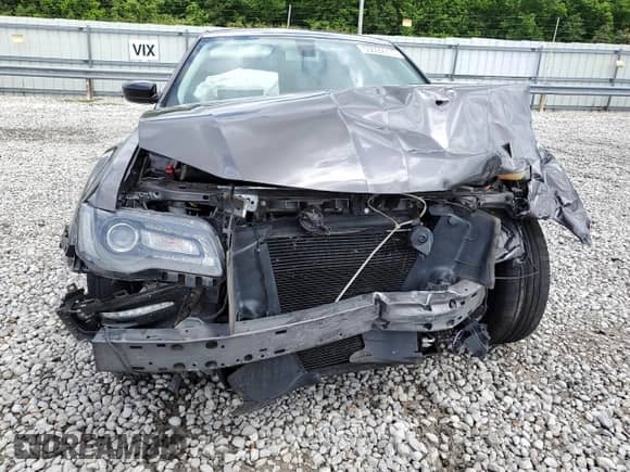 2020 Chrysler 300 Touring L с VIN 2C3CCAAG9LH220702, выставлен на аукционе Copart как лот 55099915 с пробегом Не указан миль и Списание • Salvage title. История ставок и продаж доступна на DreamBid. Изображение 5.