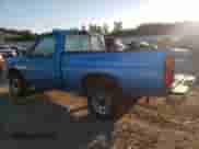 1995 Nissan Frontier z VIN 1N6SD11S5SC418152, wystawiony jako Copart lot #71164695 z przebiegiem 133 488 mil mil oraz Szkoda całkowita • Salvage title. Historia ofert i sprzedaży dostępna na DreamBid. Obrazek 2.