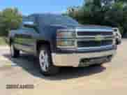 2015 Chevrolet Silverado 1500 LS z VIN 1GCVKPEC9FZ308428, wystawiony jako Copart lot #80909945 z przebiegiem 171 898 mil mil oraz Czysty tytuł • Clean title. Historia ofert i sprzedaży dostępna na DreamBid. Obrazek 1.