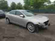 2018 Volvo S60 Inscription Platinum с VIN LYV402TM4JB163234, выставлен на аукционе Copart как лот 55423235 с пробегом 11 943 миль миль и Списание • Salvage title. История ставок и продаж доступна на DreamBid. Изображение 4.