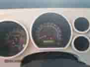 2007 Toyota Tundra SR5 z VIN 5TFST54147X002030, wystawiony jako Copart lot #45336365 z przebiegiem 145 358 mil mil oraz Czysty tytuł • Clean title. Historia ofert i sprzedaży dostępna na DreamBid. Obrazek 9.