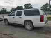 2008 Chevrolet Suburban 3LT с VIN 1GNFC16J98J220502, выставлен на аукционе Copart как лот 70514685 с пробегом 195 528 миль миль и Списание • Salvage title. История ставок и продаж доступна на DreamBid. Изображение 2.