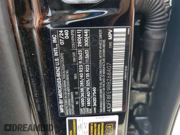 2024 Mercedes-Benz GLS 580 z VIN 4JGFF8FE9RB268407, wystawiony jako Copart lot #50912645 z przebiegiem 8 082 mil mil oraz Szkoda całkowita • Salvage title. Historia ofert i sprzedaży dostępna na DreamBid. Obrazek 14.
