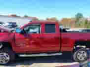 2018 Chevrolet Silverado 2500HD LT с VIN 1GC2KVEG8JZ235359, выставлен на аукционе IAAI как лот 40674239 с пробегом 106 060 миль миль и . История ставок и продаж доступна на DreamBid. Изображение 14.