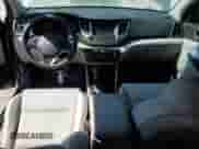 2018 Hyundai Tucson SEL Plus с VIN KM8J33A47JU728631, выставлен на аукционе Copart как лот 70786945 с пробегом 92 511 миль миль и Списание • Salvage title. История ставок и продаж доступна на DreamBid. Изображение 8.