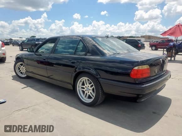 2001 BMW 7 Series 740iL с VIN WBAGH83451DP28702, выставлен на аукционе Copart как лот 62224675 с пробегом 169 008 миль миль и Чистый • Clean title. История ставок и продаж доступна на DreamBid. Изображение 2.