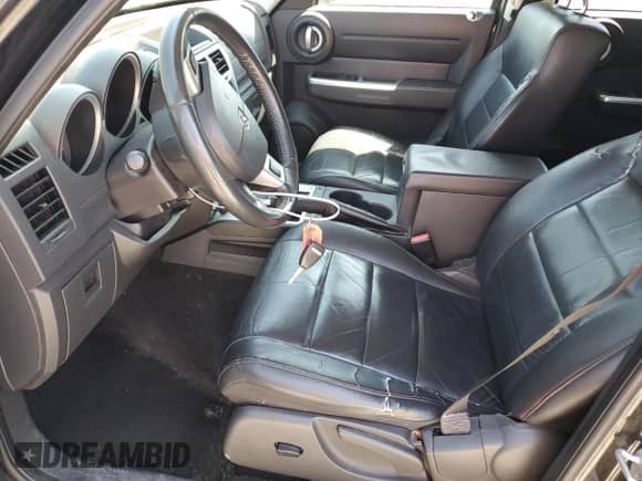 2011 Dodge Nitro Shock с VIN 1D4PU7GXXBW544068, выставлен на аукционе Copart как лот 59348155 с пробегом 247 325 миль миль и Списание • Salvage title. История ставок и продаж доступна на DreamBid. Изображение 7.