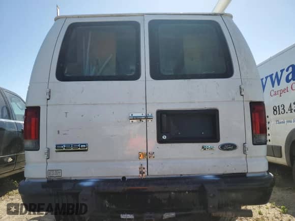 2010 Ford Econoline Cargo Commercial with VIN 1FTNE2EW0ADA39892, listed as a Copart auction lot 75612664 with 250,805 mi miles and Non repairable. Bid and sale history available at DreamBid. Image 6.