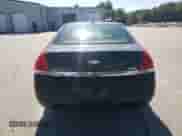 2008 Chevrolet Impala LS z VIN 2G1WB58K089286076, wystawiony jako Copart lot #82306985 z przebiegiem 115 843 mil mil oraz Szkoda całkowita • Salvage title. Historia ofert i sprzedaży dostępna na DreamBid. Obrazek 6.